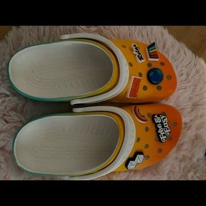 Free and Easy crocs
